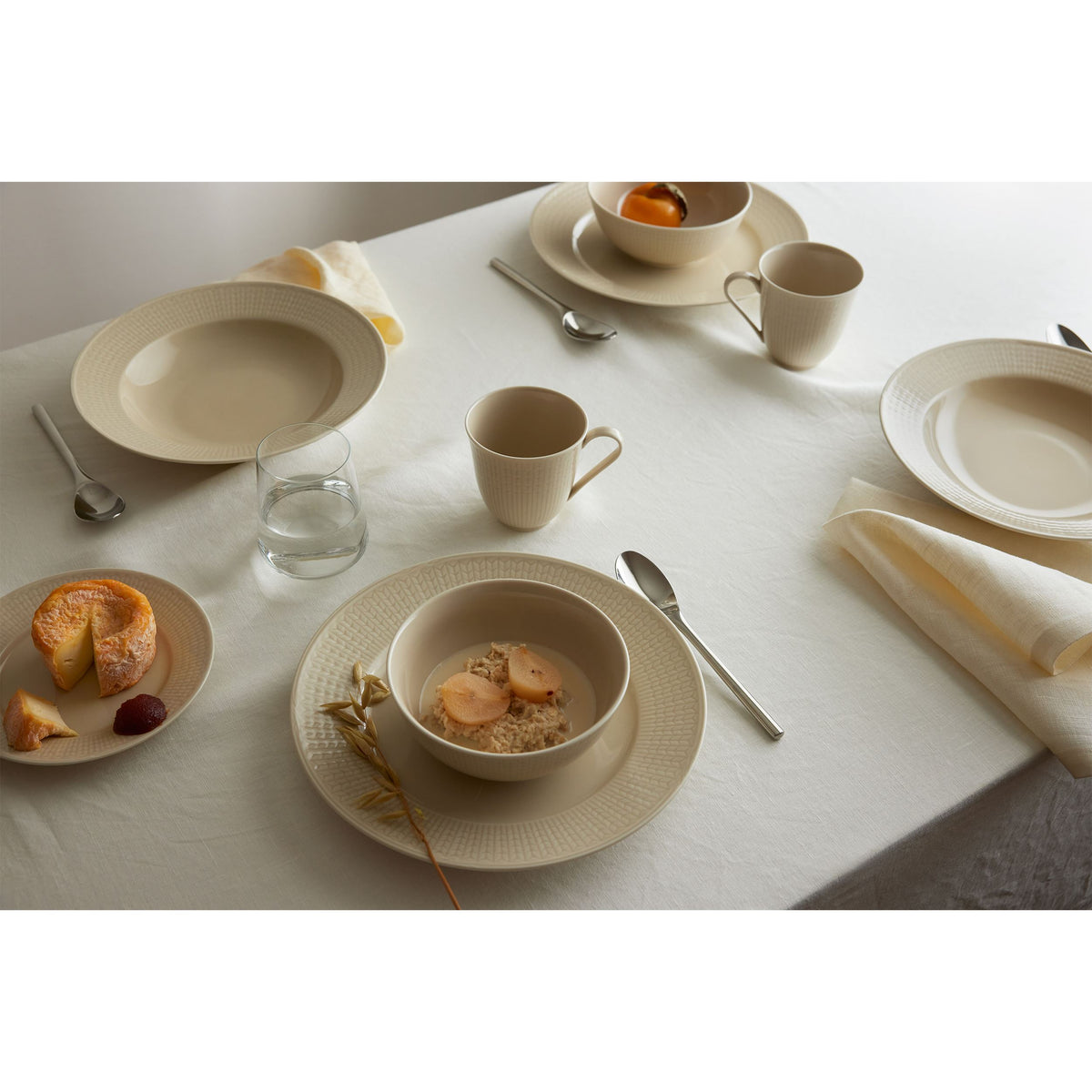 Swedish Grace skål 60cl havre - SWGR bowl 60cl oat