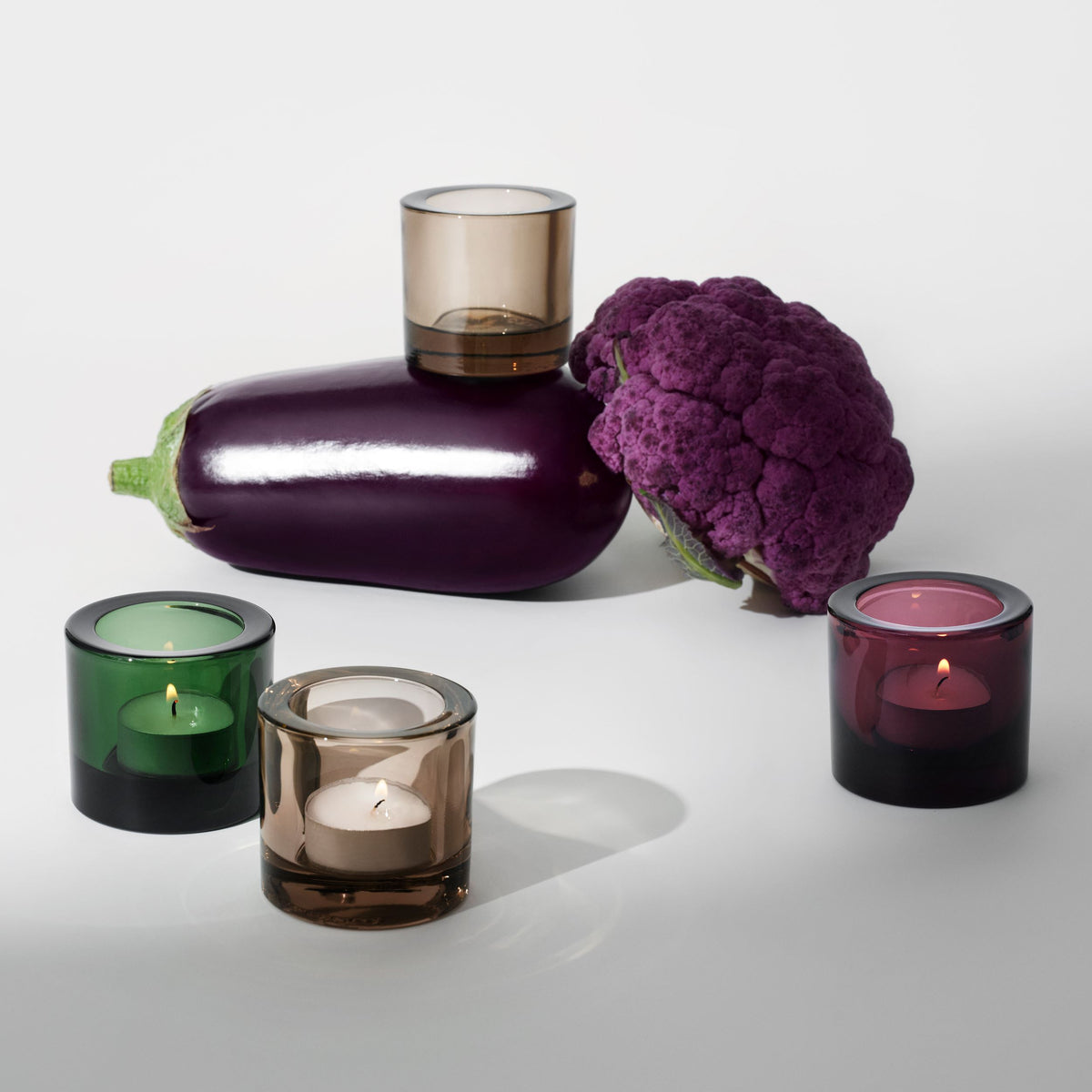 Kivi  tealight candleh. 60mm calluna