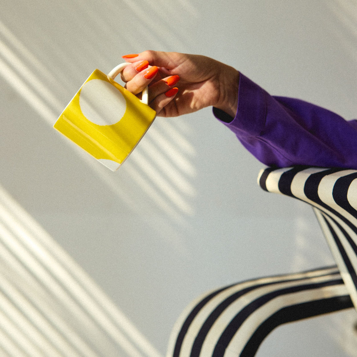 Vuokko mug 0,35L Crackle yellow - Vuokko mug 0,35L Kraklee yellow