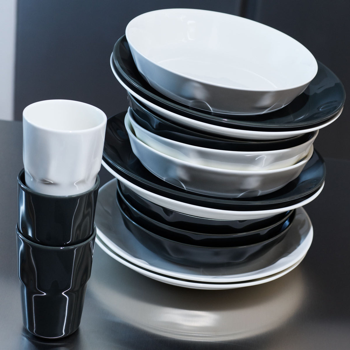 Solare plate deep 22cm steel grey