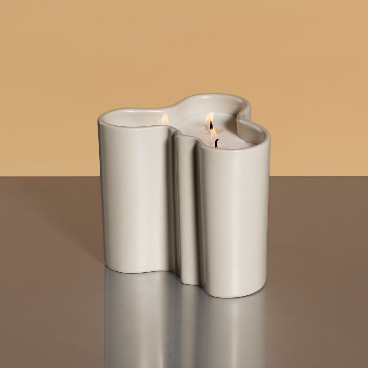 Alvar Aalto Collection doftljus 11cm sand - Aalto scented candle 11cm sand