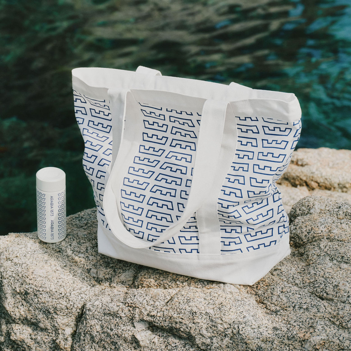 Arabia 1873 tote bag Crowns white