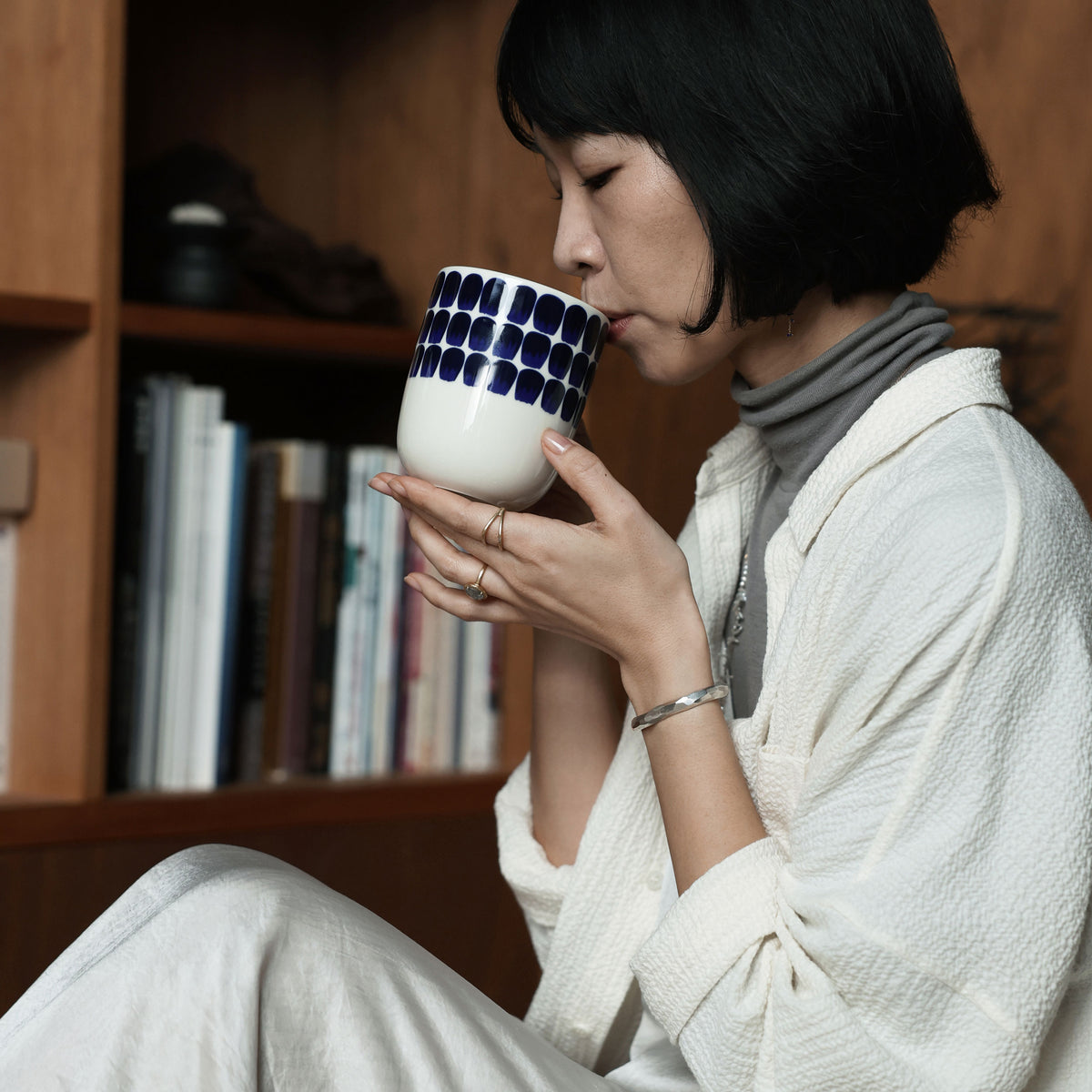 24h Tuokio mug 0,4L cobolt blue